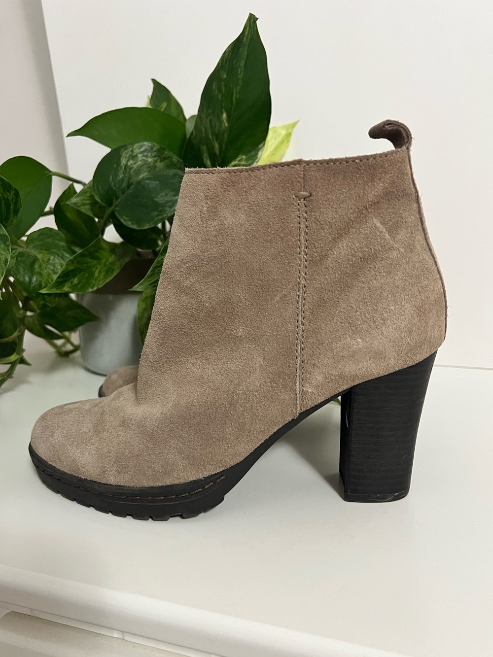 NEW Caslon Leather Suede Heeled Booties, Neutral, Fall, Size 38